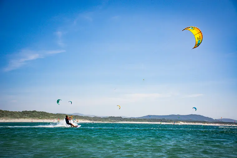 kitesurfing-viana-do-castelo)